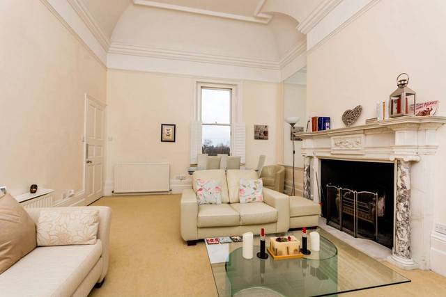  Image of 3 bedroom Flat to rent in Chesterfield Walk London SE10 at Macartney House  Greenwich, SE10 8HJ