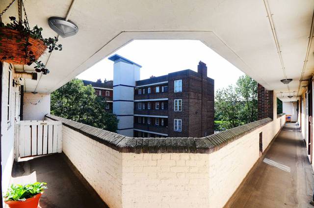  Image of 2 bedroom Flat to rent in Thames Street London SE10 at Macey House, Thames Street  Greenwich, SE10 9DH