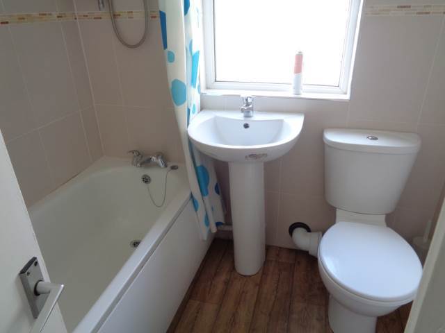  Image of 6 bedroom Detached house to rent in Mackintosh Place Cardiff CF24 at Roath Cardiff Roath, CF24 4RP