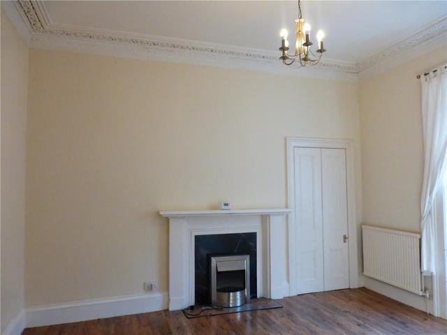  Image of 3 bedroom Flat to rent in Madeira Street Edinburgh EH6 at Leith Edinburgh Edinburgh, EH6 4AL