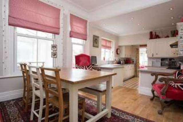  Image of 4 bedroom Detached house for sale in Magdala Road Cosham Portsmouth PO6 at Magdala Road Cosham Portsmouth, PO6 2QG