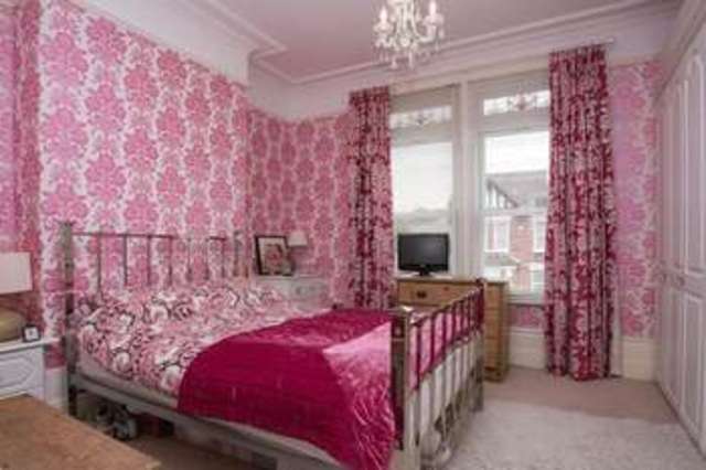  Image of 4 bedroom Detached house for sale in Magdala Road Cosham Portsmouth PO6 at Magdala Road Cosham Portsmouth, PO6 2QG