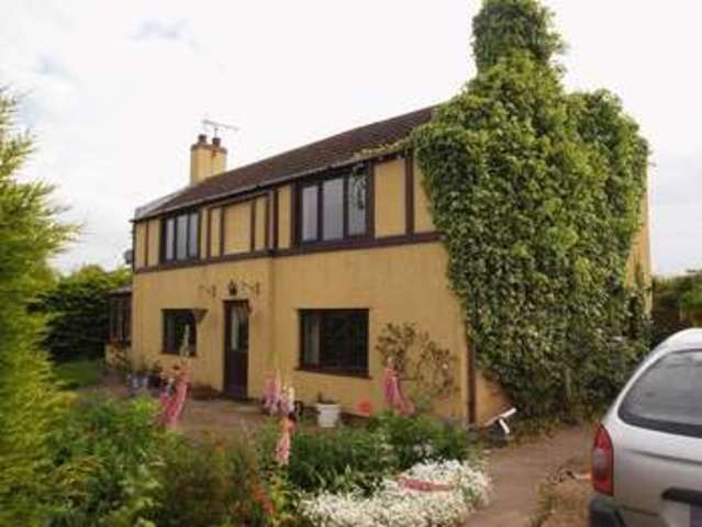  Image of 4 bedroom Detached house for sale in Main Road Fosdyke Boston PE20 at Main Road Fosdyke Boston, PE20 2DB