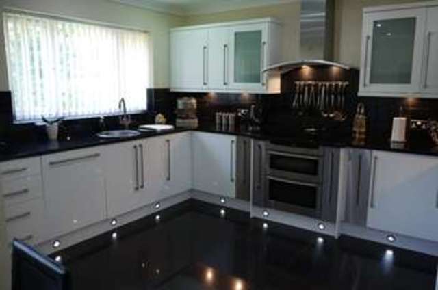  Image of 4 bedroom Detached house for sale in Main Road Drax Selby YO8 at Main Road Drax North Yorkshire, YO8 8NJ