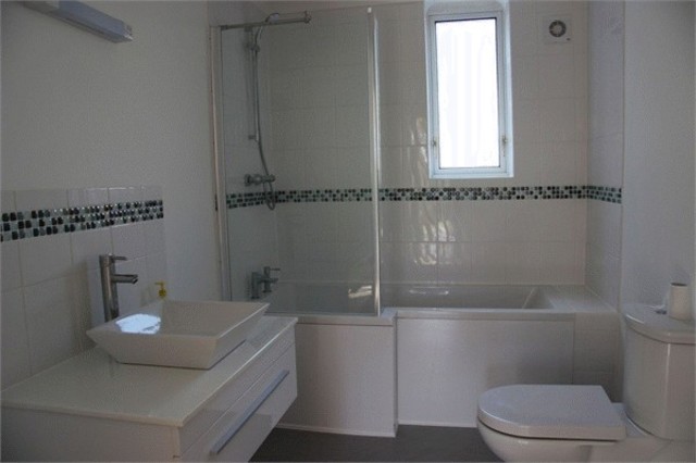  Image of 3 bedroom Detached house for sale in Undy Caldicot NP26 at Main Road Undy Undy, NP26 3EH