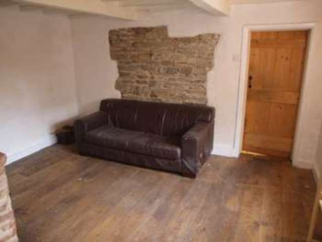  Image of 2 bedroom Semi-Detached house for sale in Main Street Claypole Newark NG23 at Main Street Claypole Newark, NG23 5BA