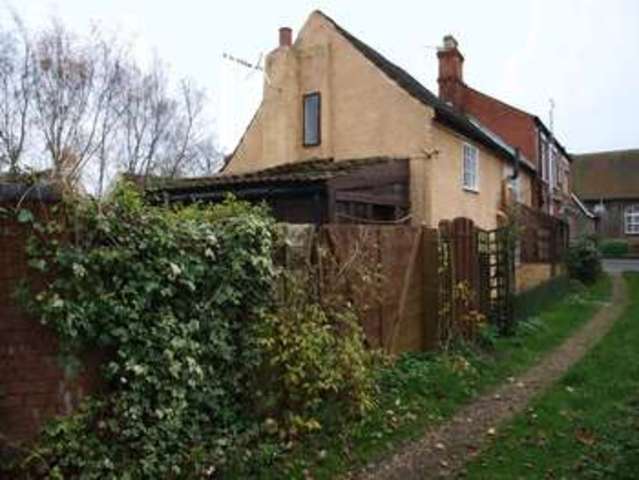  Image of 2 bedroom Semi-Detached house for sale in Main Street Claypole Newark NG23 at Main Street Claypole Newark, NG23 5BA
