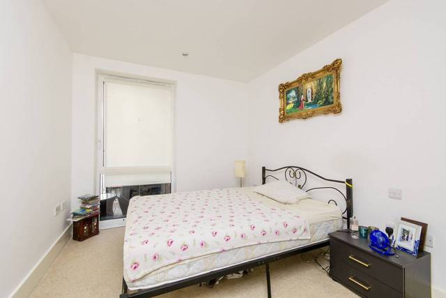  Image of 1 bedroom Flat for sale in Major Draper Street London SE18 at Major Draper Street  Woolwich, SE18 6FF