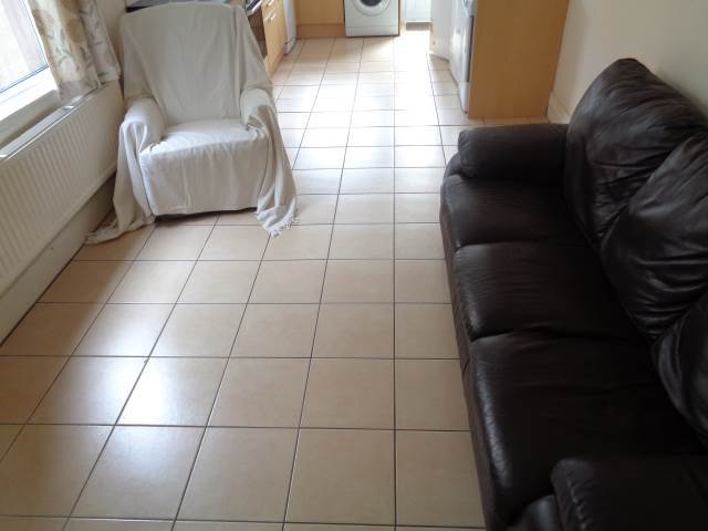  Image of 5 bedroom Detached house to rent in Malefant Street Cathays Cardiff CF24 at Cathays Cardiff Roath, CF24 4QH