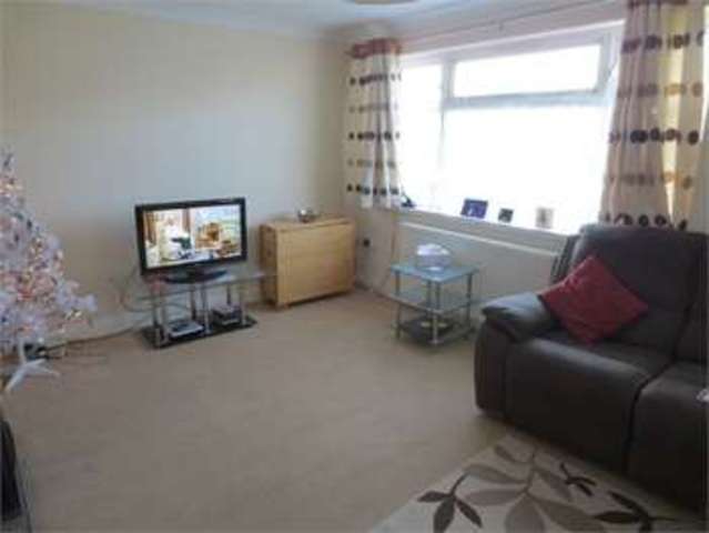  Image of 2 bedroom Maisonette for sale in Malting Villas Road Rochford SS4 at Malting villas Rochford Rochford, SS4 1AF