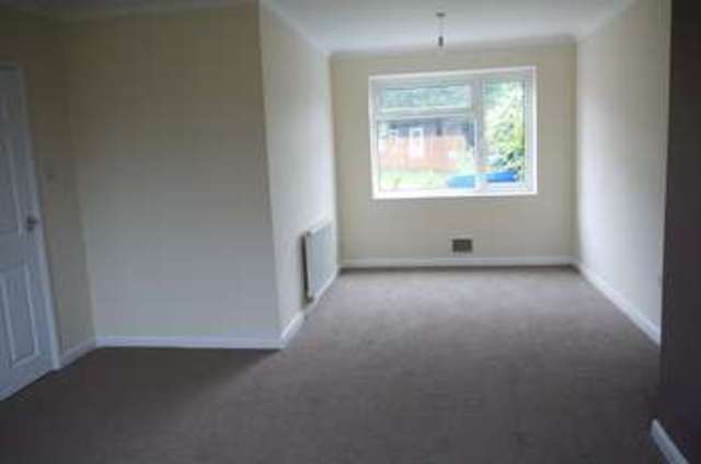  Image of 3 bedroom Semi-Detached house for sale in Malvern Road Hook Goole DN14 at Goole East Yorkshire, DN14 6HZ