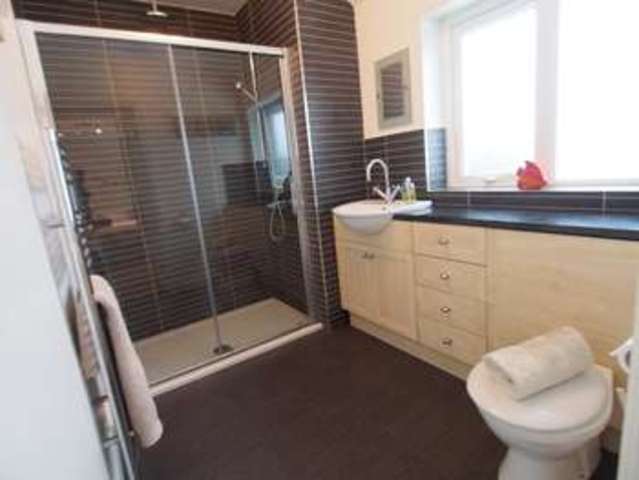  Image of 5 bedroom Detached house for sale in Manchester Road Chapel-En-Le-Frith High Peak SK23 at Chapel-en-le-Frith  High Peak, SK23 9TP
