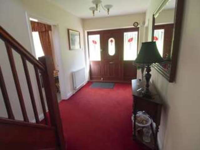  Image of 4 bedroom Detached house for sale in Manchester Road Chapel-En-Le-Frith High Peak SK23 at Chapel-en-le-Frith  High Peak, SK23 9TP