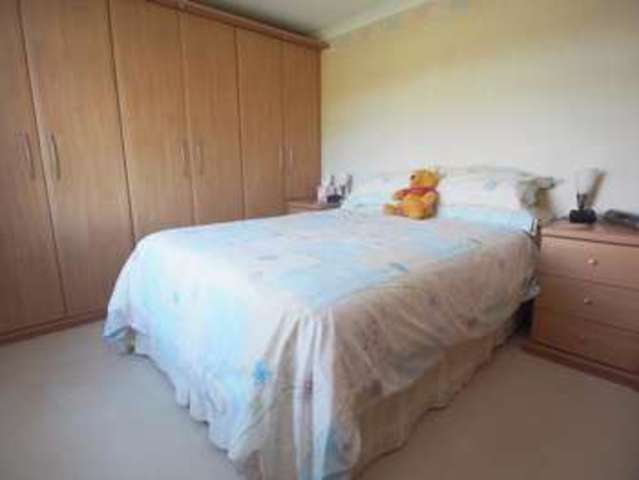  Image of 4 bedroom Detached house for sale in Manchester Road Chapel-En-Le-Frith High Peak SK23 at Chapel-en-le-Frith  High Peak, SK23 9TP