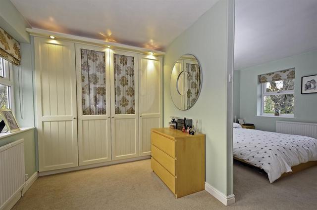  Image of 5 bedroom Detached house for sale in Manor Close Bramhope Leeds LS16 at Bramhope Leeds Bramhope, LS16 9HQ