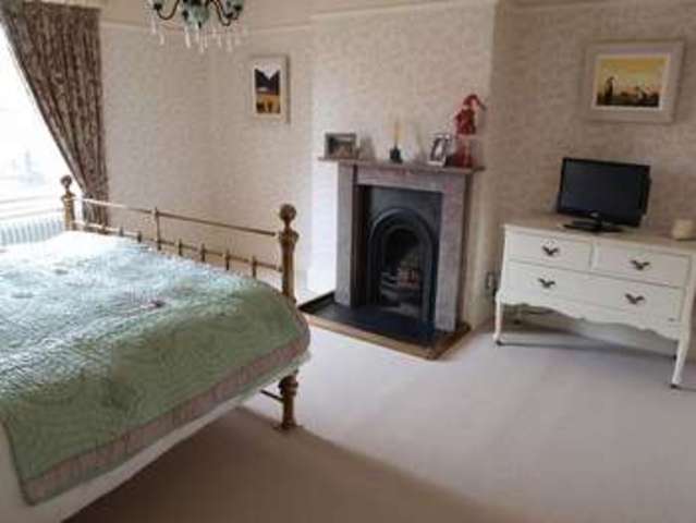  Image of 5 bedroom Detached house for sale in Great North Road Cromwell Newark NG23 at Great North Road  Newark, NG23 6JE
