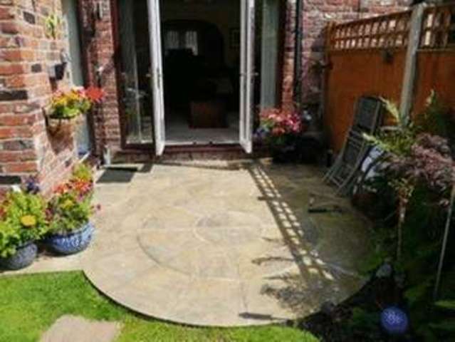  Image of 3 bedroom Mews for sale in Manor Farm Mews Runcorn WA7 at Manor Farm Mews  Runcorn, WA7 1NN