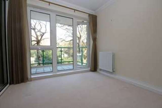  Image of 2 bedroom Flat for sale in Manor Road Bournemouth BH1 at Manor Road  Bournemouth, BH1 3EP