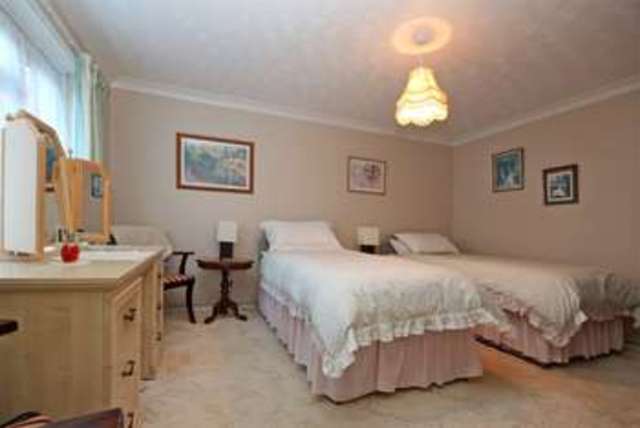  Image of 2 bedroom Flat for sale in Manor Road Bournemouth BH1 at Manor Road  Bournemouth, BH1 3JB