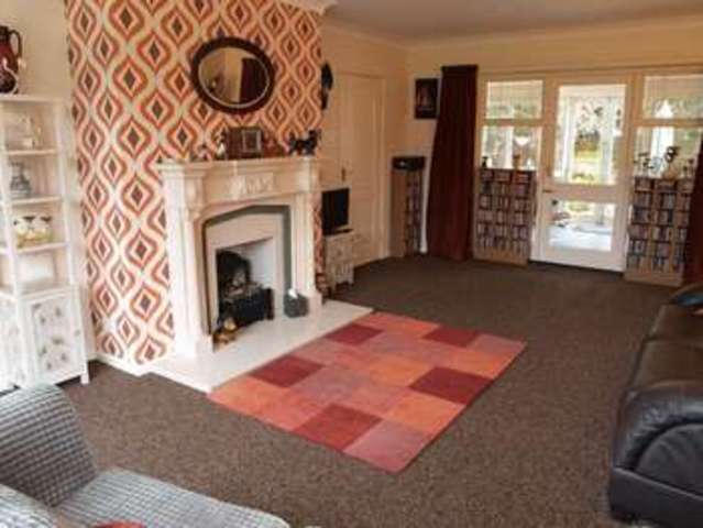  Image of 4 bedroom Detached house for sale in Manor Road Swinderby Lincoln LN6 at Manor Road  Swinderby, LN6 9LS