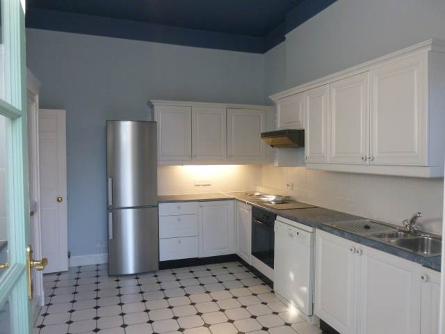  Image of 2 bedroom Detached house to rent in Mansionhouse Road Edinburgh EH9 at Grange Edinburgh Edinburgh, EH9 2JD