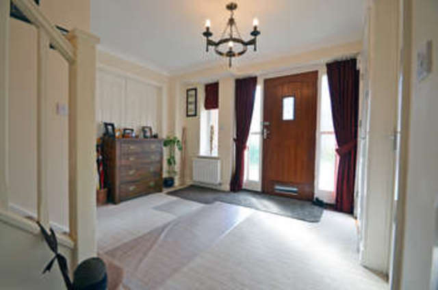  Image of 5 bedroom Detached house for sale in Maple Dunchurch Road Rugby CV22 at Maple Gardens  Rugby, CV22 6DZ