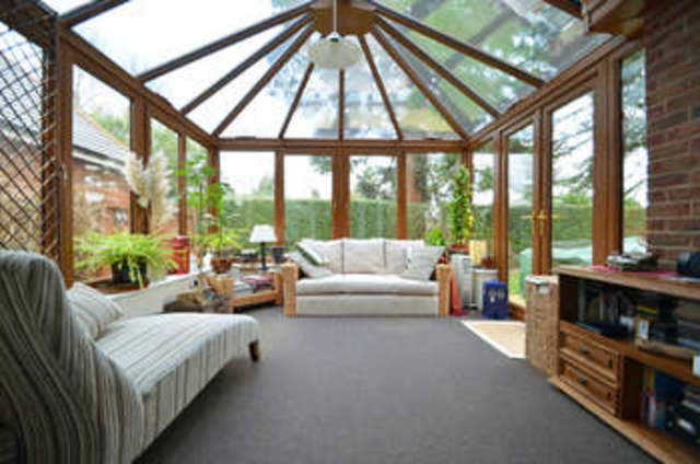  Image of 5 bedroom Detached house for sale in Maple Dunchurch Road Rugby CV22 at Maple Gardens  Rugby, CV22 6DZ