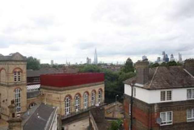  Image of 1 bedroom Flat for sale in Albatross Way London SE16 at Brampton House  Canada Water, SE16 7EB