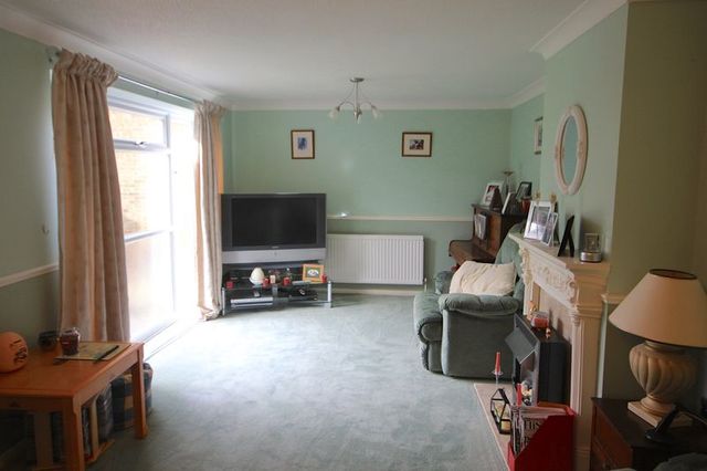  Image of 4 bedroom Detached house to rent in Maple Way Kensworth Dunstable LU6 at Maple Way Kensworth Dunstable, LU6 3RT