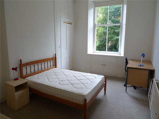  Image of 3 bedroom Flat to rent in Marchmont Crescent Edinburgh EH9 at Marchmont Edinburgh Edinburgh, EH9 1HQ