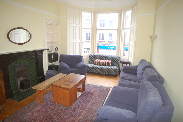  Image of 3 bedroom Flat to rent in Marchmont Road Edinburgh EH9 at Marchmont Edinburgh Edinburgh, EH9 1HA