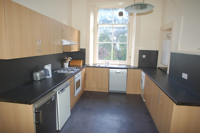  Image of 3 bedroom Flat to rent in Marchmont Road Edinburgh EH9 at Marchmont Edinburgh Edinburgh, EH9 1HA