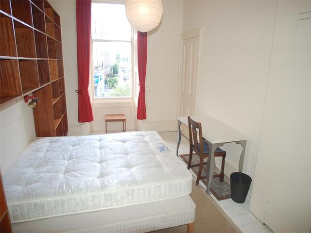  Image of 3 bedroom Flat to rent in Marchmont Road Edinburgh EH9 at Marchmont Edinburgh Edinburgh, EH9 1HA
