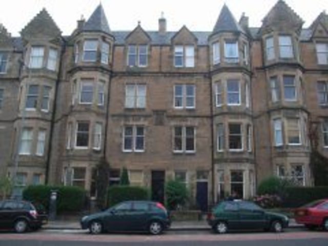  Image of 4 bedroom Flat to rent in Marchmont Road Edinburgh EH9 at Marchmont Edinburgh Edinburgh, EH9 1HT