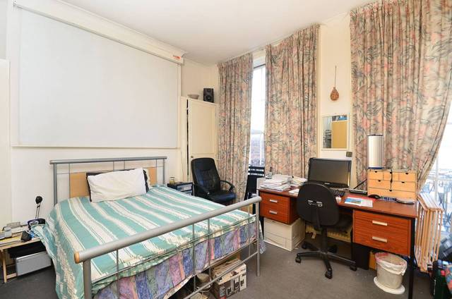  Image of 4 bedroom Maisonette for sale in Mare Street London E8 at Mare Street  London Fields, E8 3RD