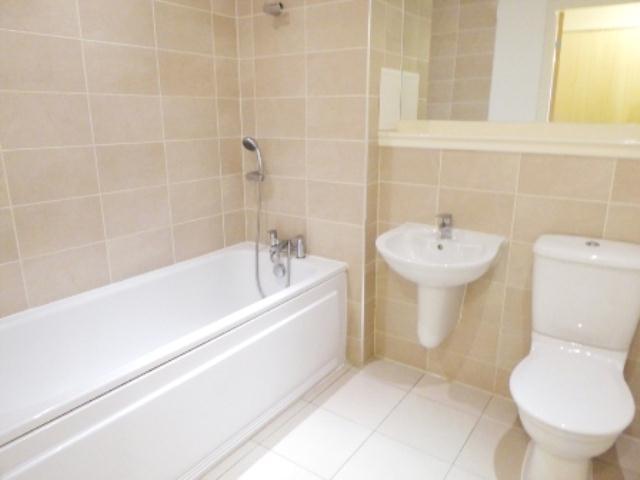  Image of 2 bedroom Flat to rent in Margaretta Buildings Glasgow G44 at Cathcart Glasgow Glasgow, G44 4EE