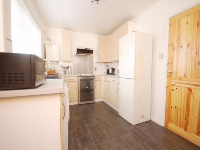  Image of 3 bedroom Terraced house for sale in Marian Way London NW10 at Harlesden Harlesden, NW10 4XH
