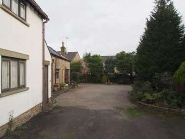  Image of 1 bedroom Cottage for sale in Market Street Chapel-En-Le-Frith High Peak SK23 at Chapel-en-le-Frith  High Peak, SK23 0HY