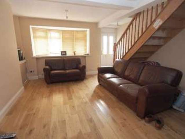  Image of 3 bedroom End of Terrace for sale in Market Street Chapel-En-Le-Frith High Peak SK23 at Chapel-en-le-Frith  High Peak, SK23 0HZ