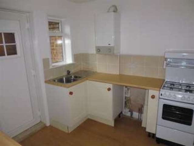  Image of 3 bedroom Ground Flat to rent in Market Way Scarborough YO11 at Market Way  Scarborough, YO11 1HR