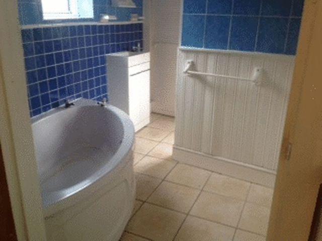  Image of 2 bedroom Property to rent in Markhouse Road London E17 at Markhouse Road  London, E17 8BJ