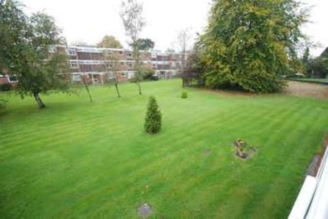  Image of 2 bedroom Flat for sale in Marlborough Drive Frenchay Bristol BS16 at Marlborough Drive  Bristol, BS16 1PN