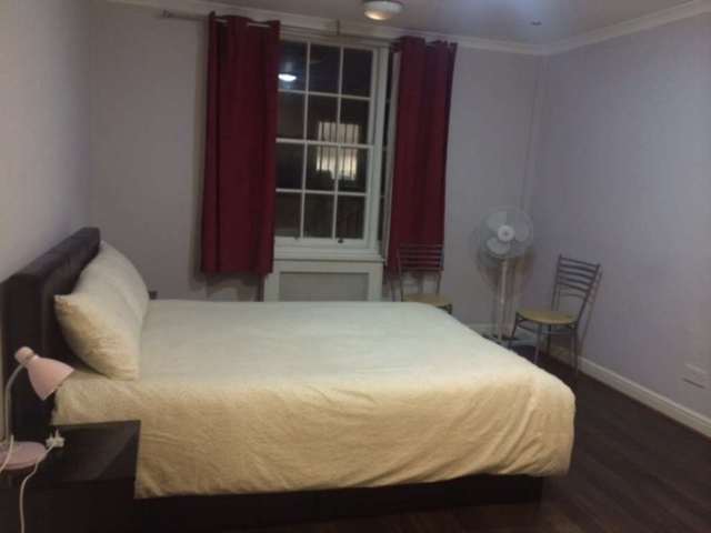  Image of 2 bedroom Apartment to rent in Great Cumberland Place London W1H at Cumberland Court Marylebone London, W1H 7DQ