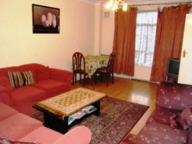  Image of 2 bedroom Apartment to rent in Marylebone High Street London W1U at Marylebone High Street Marylebone London, W1U 4PF