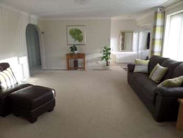  Image of 4 bedroom Detached house for sale in Masefield Close Newport Pagnell MK16 at Newport Pagnell, MK16 8DZ