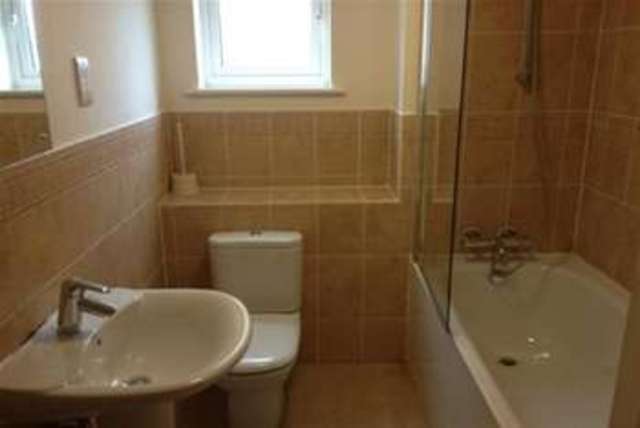  Image of 2 bedroom Property to rent in Massingham Park Taunton TA2 at Taunton, TA2 7TN