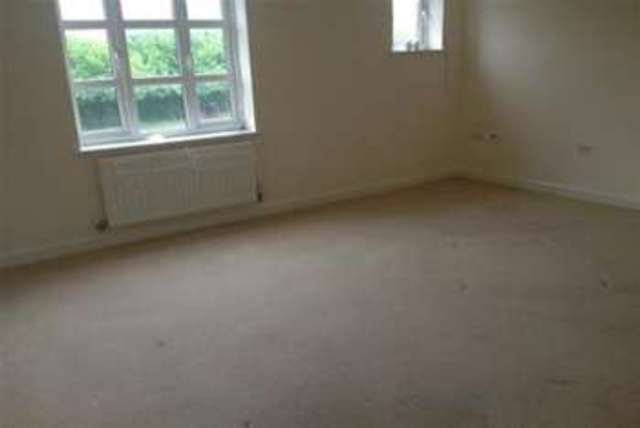  Image of 2 bedroom Property to rent in Massingham Park Taunton TA2 at Taunton, TA2 7TN