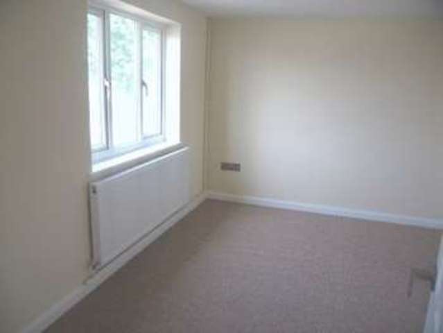  Image of 1 bedroom Flat for sale in Mathern Way Bulwark Chepstow NP16 at Mathern Way Bulwark Chepstow, NP16 5AB