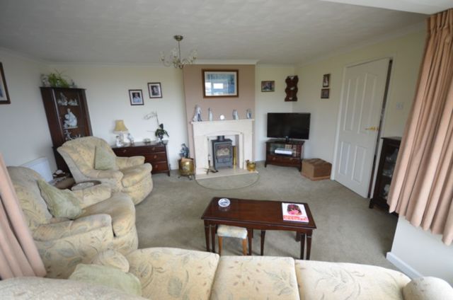  Image of 4 bedroom Detached house for sale in Maudlin Drive Teignmouth TQ14 at Maudlin Drive  Teignmouth, TQ14 8RZ