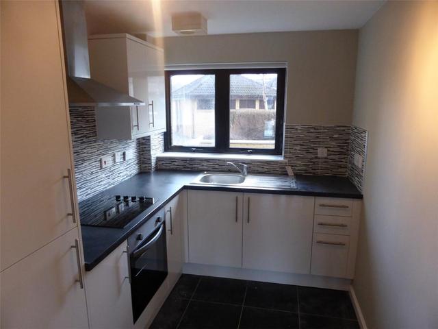  Image of 2 bedroom Flat to rent in Mavisbank Gardens Govan Glasgow G51 at City Centre Glasgow Glasgow, G51 1HQ